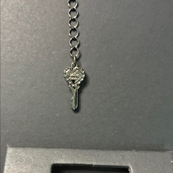 Betsey Johnson Silver Bow Necklace with Pearl Drop - Picture 3 of 5